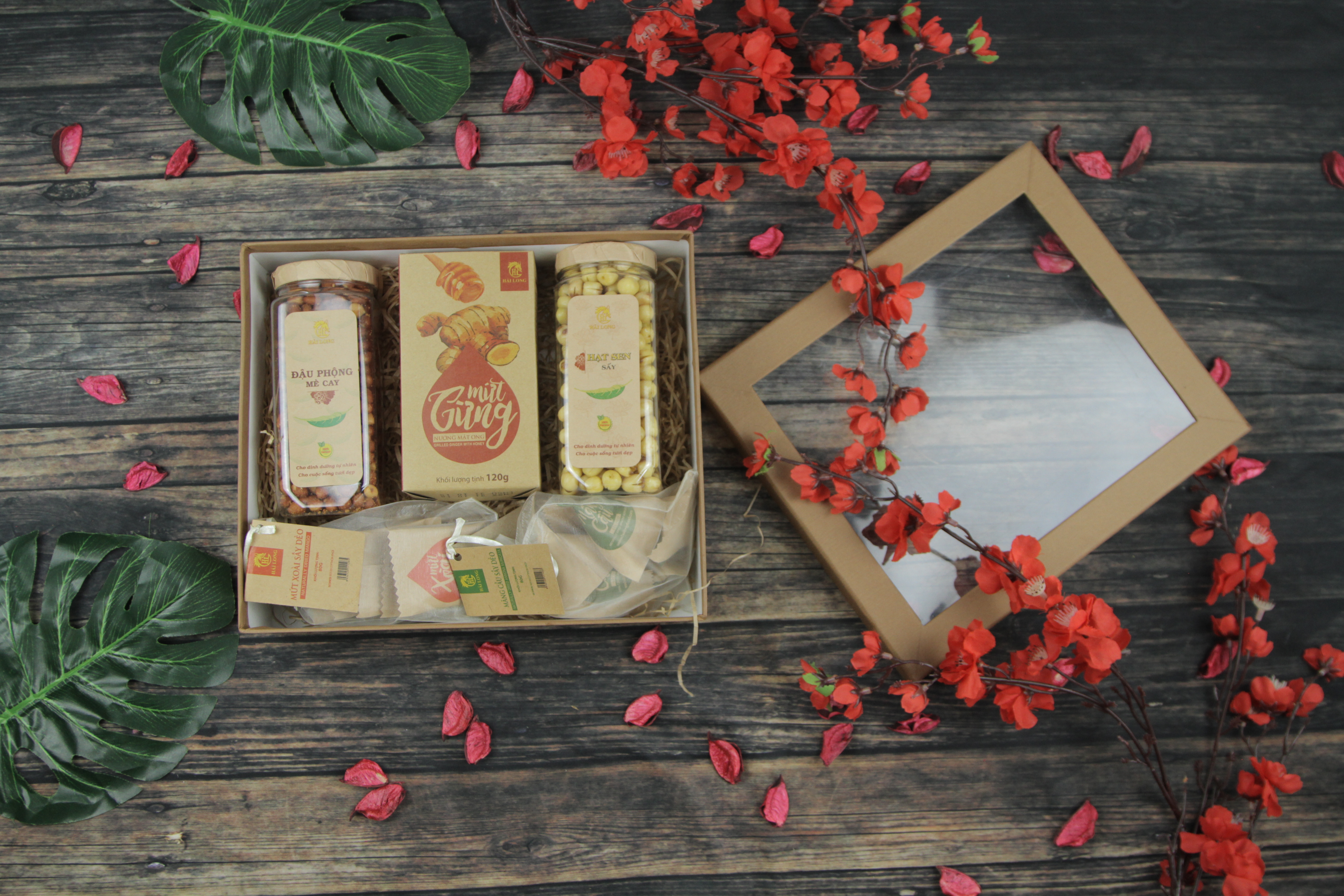 42bffbfd5986ae2d6fc6bc3054034ba4 Hộp Quà Tết Cao Cấp Hải Long 08A