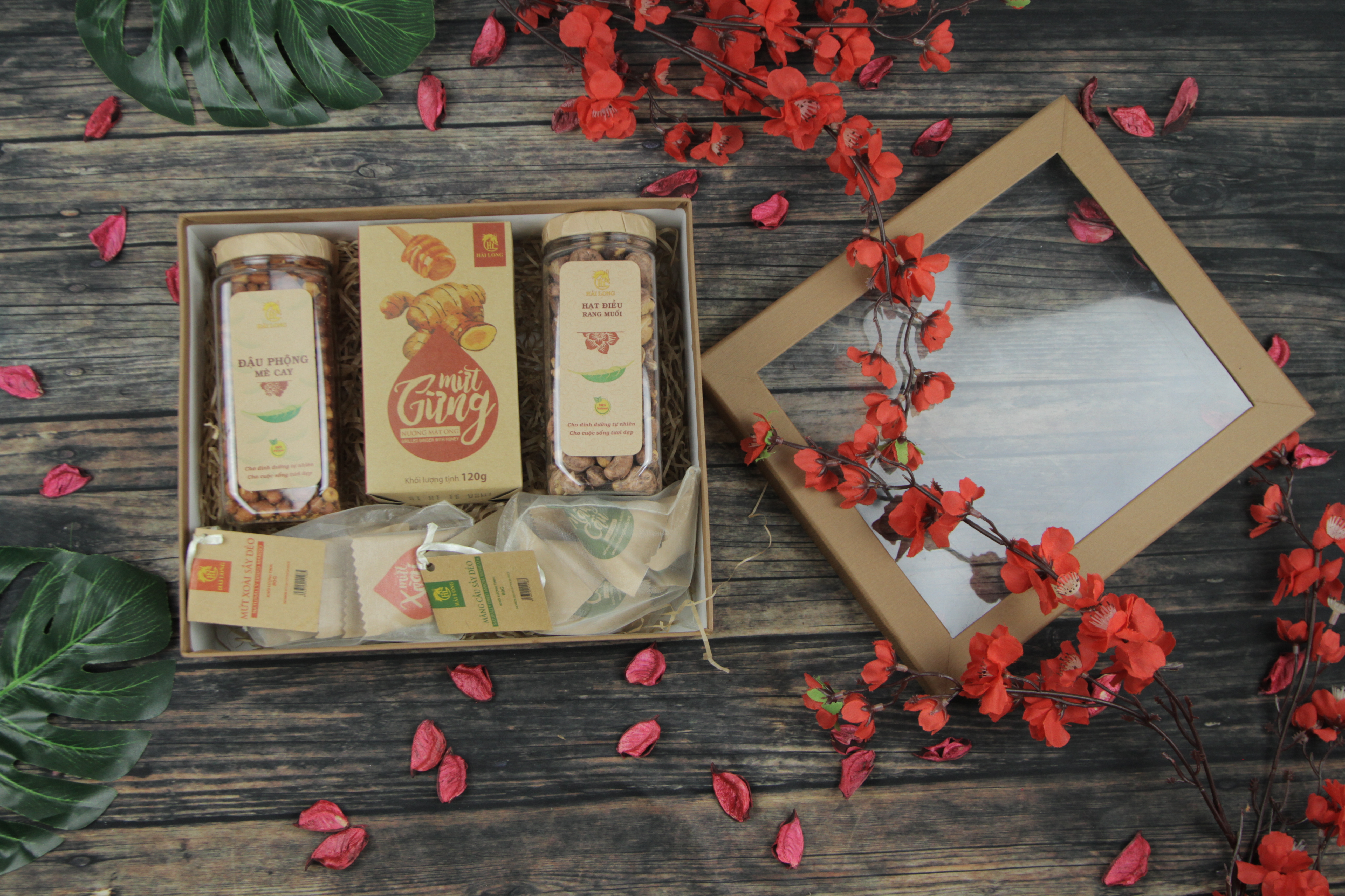 4797ab5b5e6d48d147f7888b3254b52b Hộp Quà Tết Thực Phẩm Cao Cấp Hải Long 09A